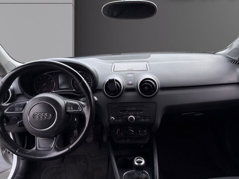 A1 1.2 TFSI 86 Urban Sport 2013 occasion 84120 Pertuis