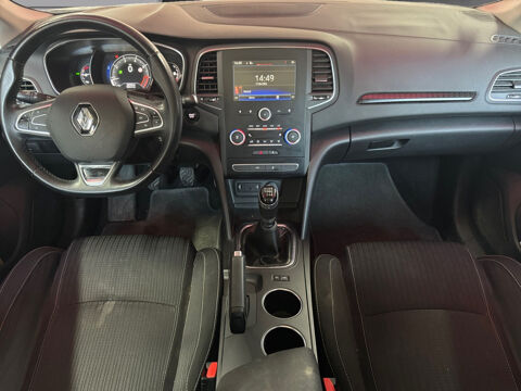 Megane IV M&eacute;gane IV Berline TCe 130 Energy Zen 2017 occasion 84120 Pertuis