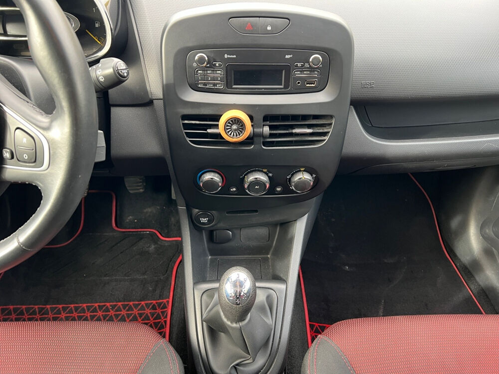 Clio IV 1.2 16V 75 Life 2014 occasion 59110 La Madeleine