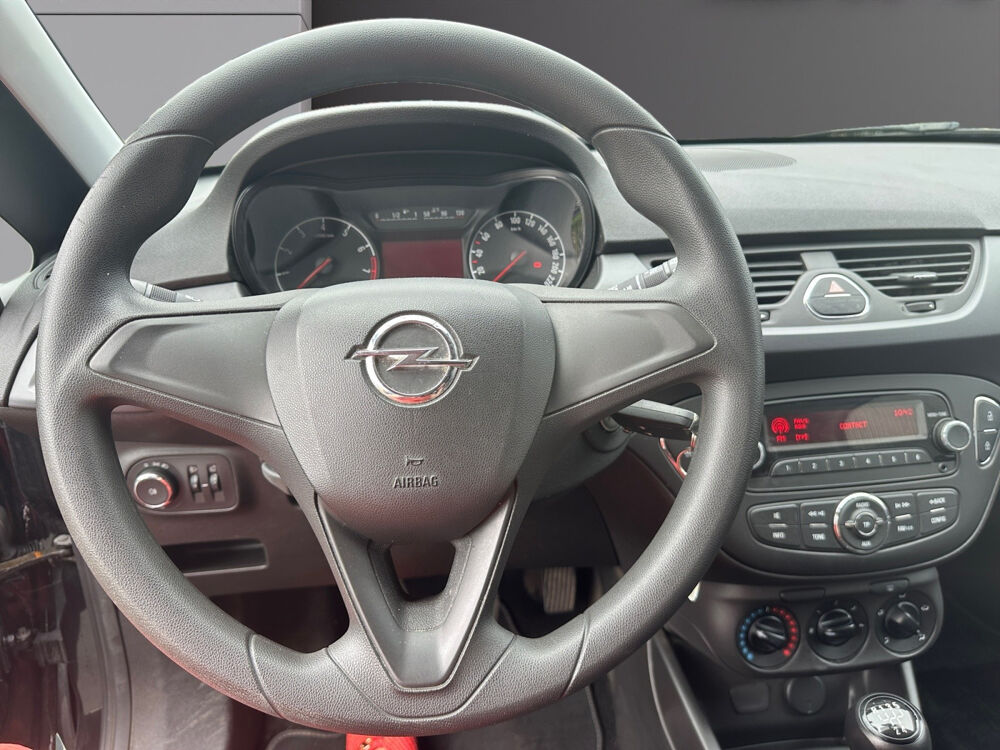 Corsa 1.2 70 ch Essentia 2016 occasion 59110 La Madeleine