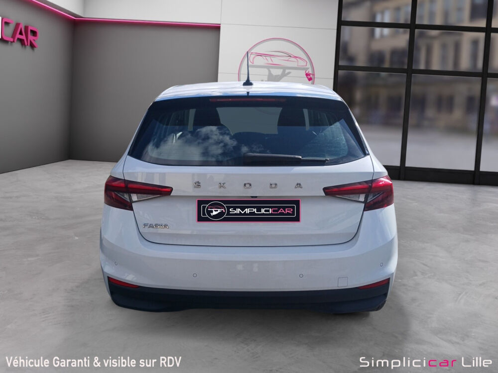 Fabia 1.0 MPI 65 ch BVM5 Ambition 2023 occasion 59110 La Madeleine