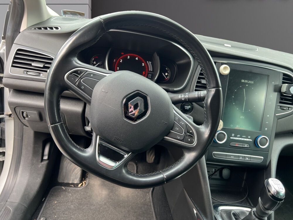 Megane IV Estate M&eacute;gane IV Estate TCe 130 Energy Intens 2016 occasion 59110 La Madeleine