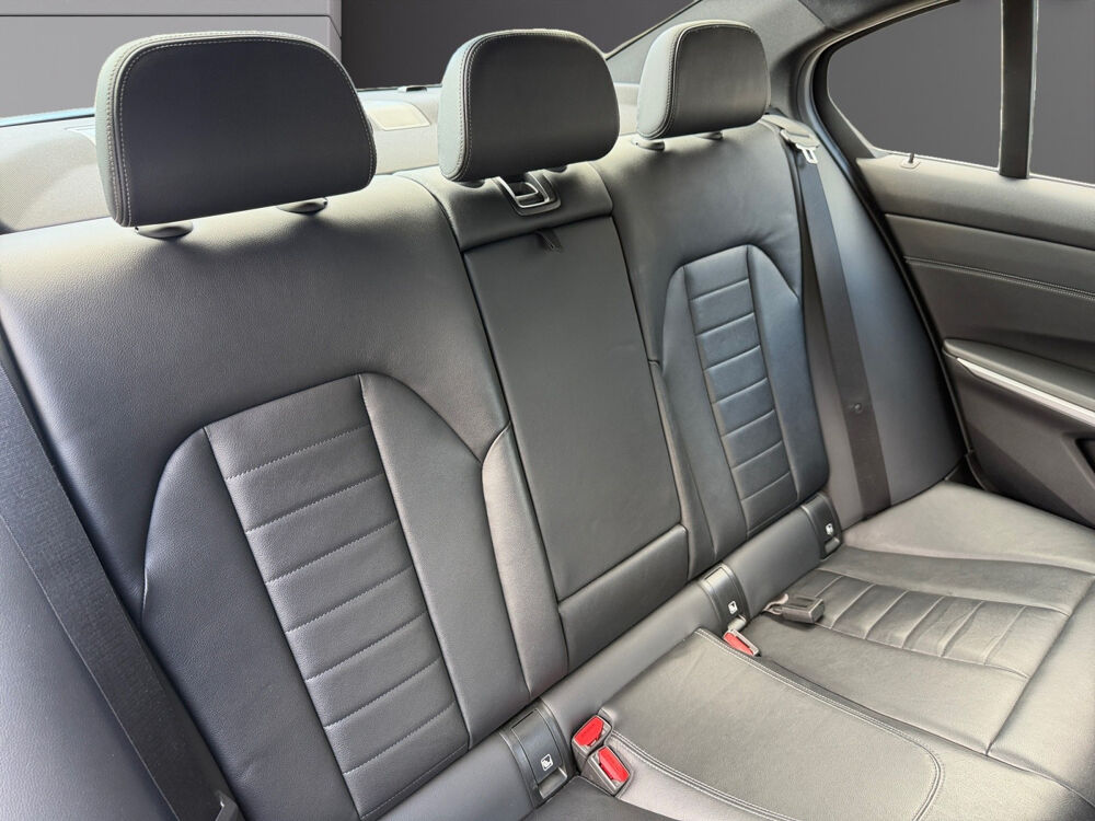 S&eacute;rie 3 320d 190 ch BVA8 Luxury 2020 occasion 59110 La Madeleine