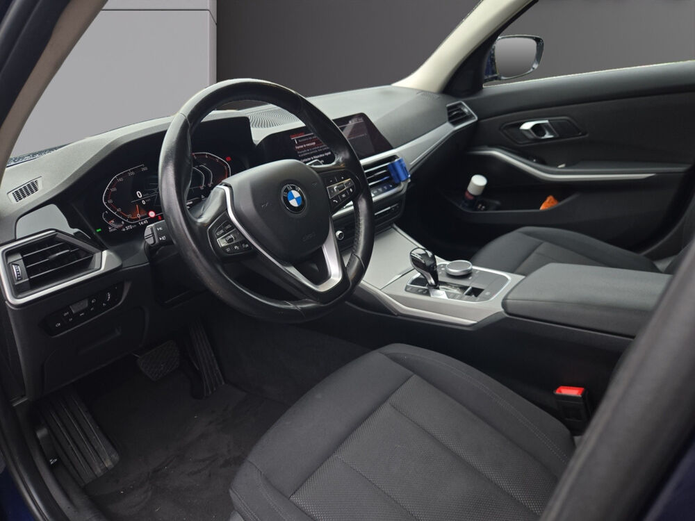 S&eacute;rie 3 320d xDrive 190 ch BVA8 Business Design 2019 occasion 59110 La Madeleine