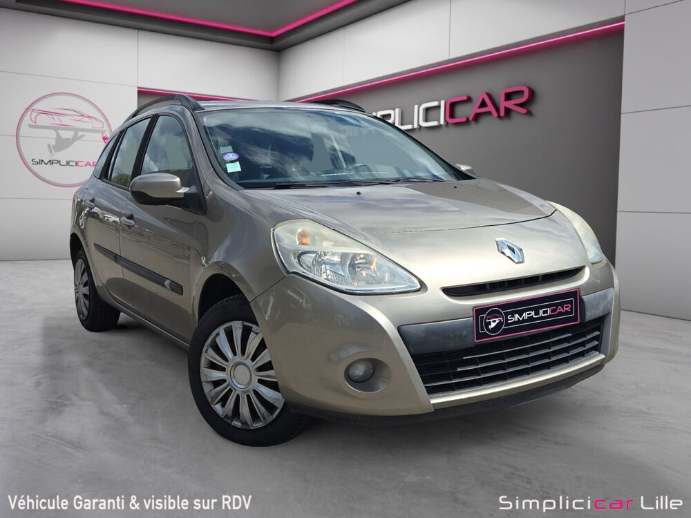 Clio III Tce 100 eco2 Dynamique TomTom Euro 5 2010 occasion 59110 La Madeleine