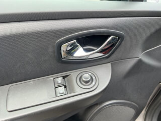 Clio IV 1.2 16V 75 Life 2014 occasion 59110 La Madeleine