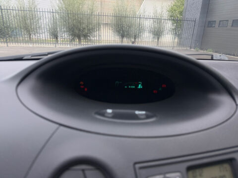 Yaris 65 VVT-i Les Bleus 2004 occasion 59110 La Madeleine