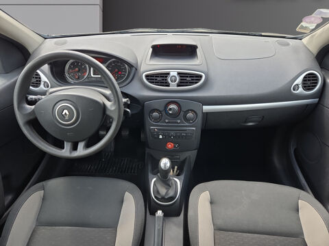 Clio III Tce 100 eco2 Dynamique TomTom Euro 5 2010 occasion 59110 La Madeleine