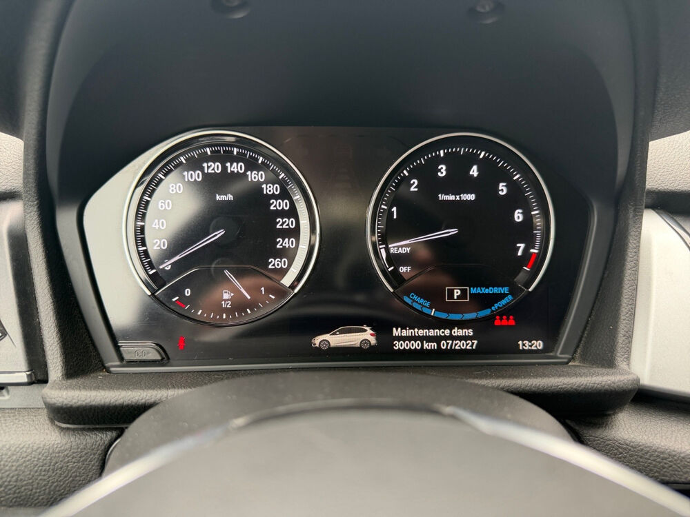 Serie 2 Active Tourer 225xe iPerformance 224 ch BVA6 Business Design 2018 occasion 59110 La Madeleine