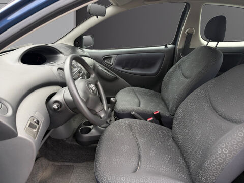 Yaris 65 VVT-i Les Bleus 2004 occasion 59110 La Madeleine