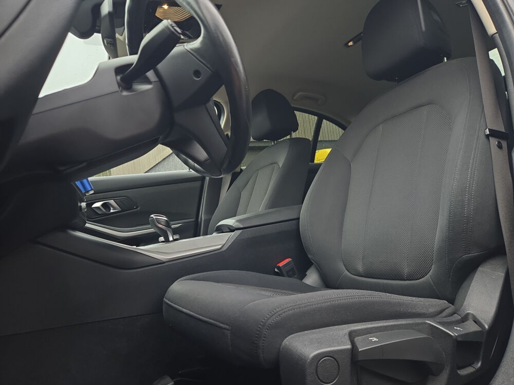 S&eacute;rie 3 320d xDrive 190 ch BVA8 Business Design 2019 occasion 59110 La Madeleine