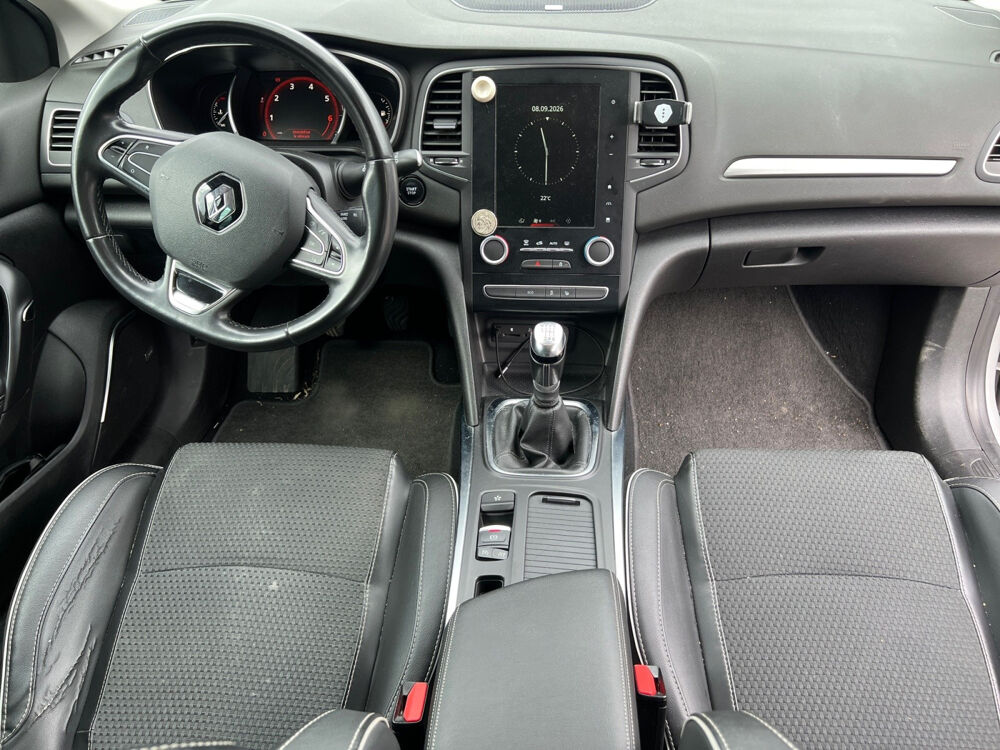 Megane IV Estate M&eacute;gane IV Estate TCe 130 Energy Intens 2016 occasion 59110 La Madeleine