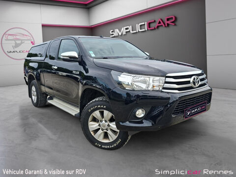 Toyota Hilux HILUX X-TRA CAB 4WD 2.4L 150 D-4D LEGENDE 2016 occasion Bruz 35170