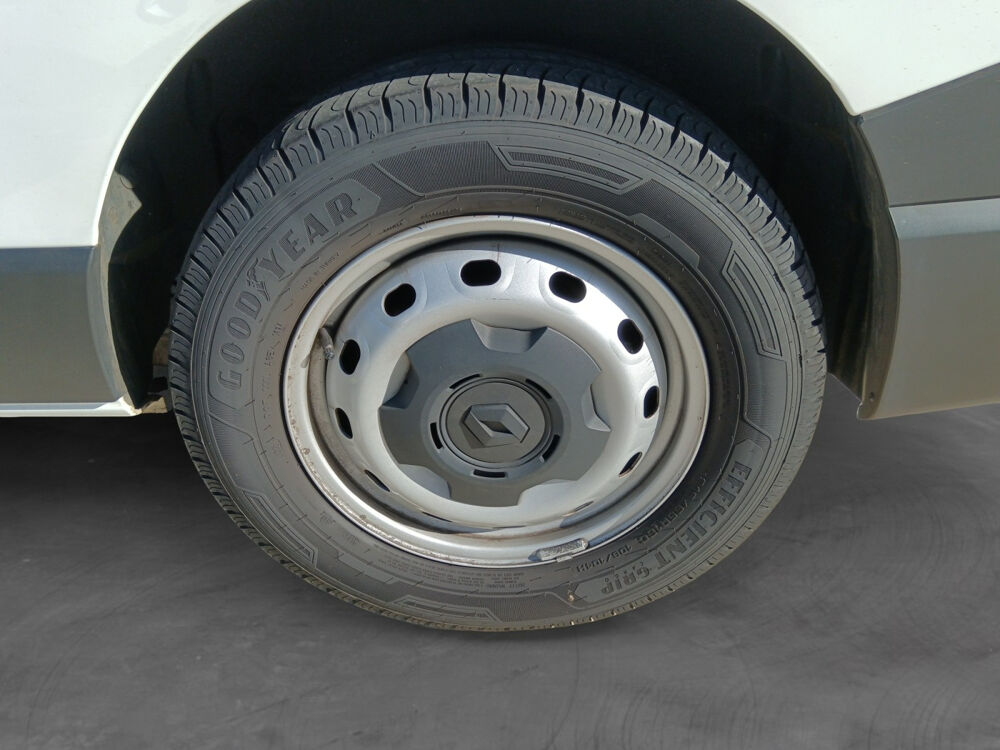 Trafic TRAFIC CA L2H1 3000 KG BLUE DCI 150 EDC GRAND CONFORT 2024 occasion 97410 Saint-Pierre