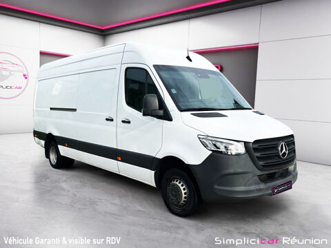 Mercedes Sprinter SPRINTER FGN 517 CDI 43 3.5T RWD FIRST 2023 occasion Saint-Pierre 97410