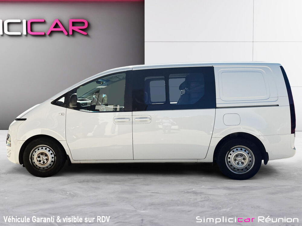 Divers 2.2 CRDI 177CH Business 2024 occasion 97410 Saint-Pierre