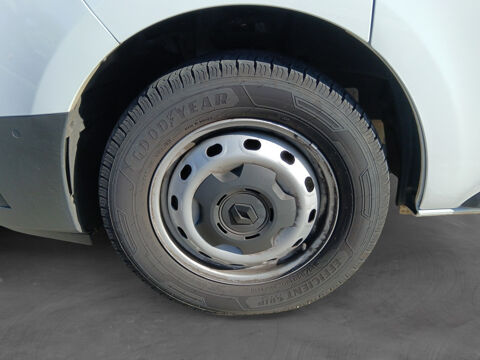 Trafic TRAFIC CA L2H1 3000 KG BLUE DCI 150 EDC GRAND CONFORT 2024 occasion 97410 Saint-Pierre