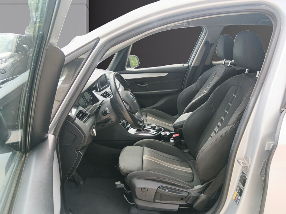 Serie 2 Active Tourer 225xe iPerformance 224 ch BVA6 Lounge 2020 occasion 97410 Saint-Pierre