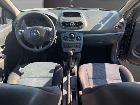 Divers Clio Estate III 1.2 16V 75 eco2 Authentique 2008 occasion 83190 Ollioules