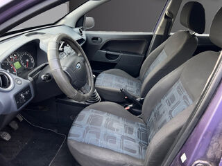 Fiesta 1.4 TDCi 68 Ambiente 2008 occasion 83190 Ollioules