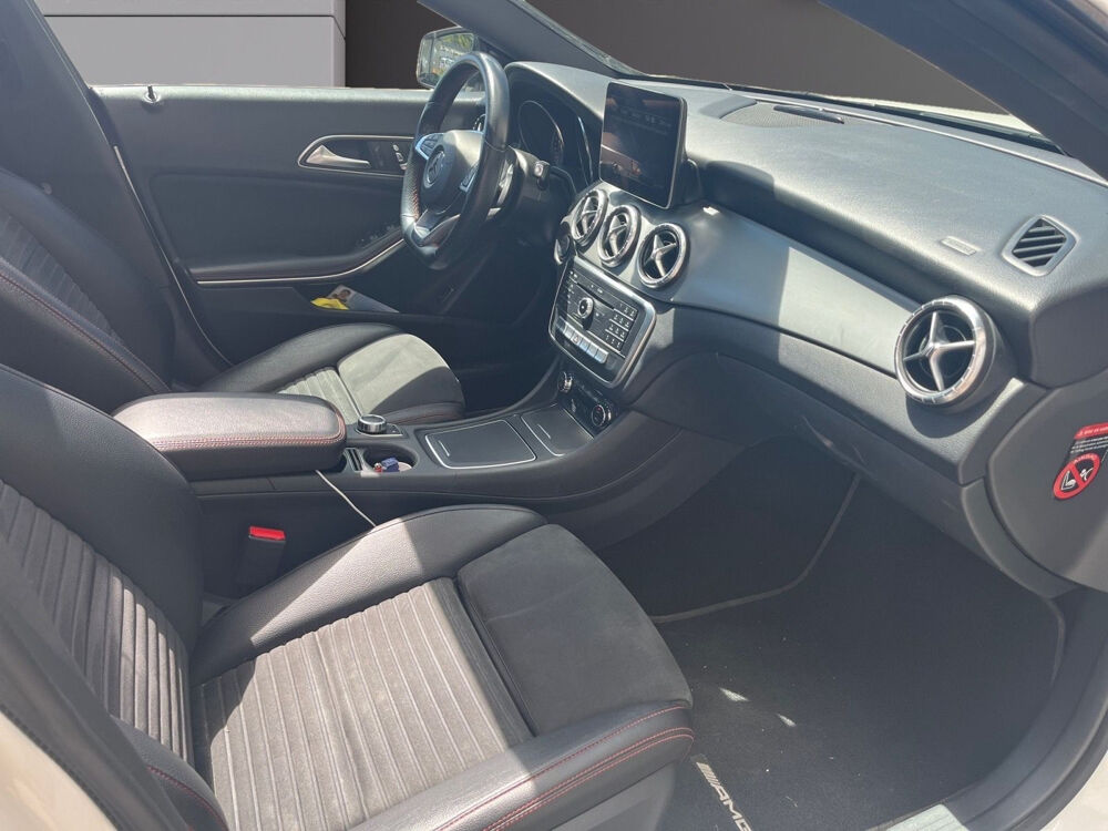 Classe CLA 200 d 7G-DCT Fascination 2019 occasion 83190 Ollioules