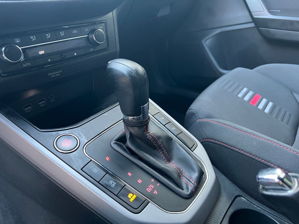 Arona 1.0 EcoTSI 115 ch Start/Stop DSG7 FR 2019 occasion 83190 Ollioules