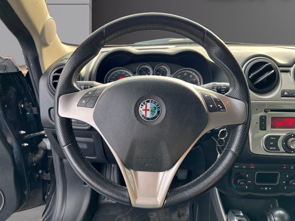 Mito MiTo 1.4 TB MultiAir Start & Stop 135 Distinctive 2010 occasion 83190 Ollioules