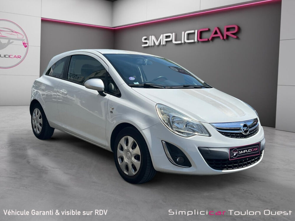 Corsa 1.2 - 85 ch Twinport 150&egrave;me Anniversaire 2012 occasion 83190 Ollioules