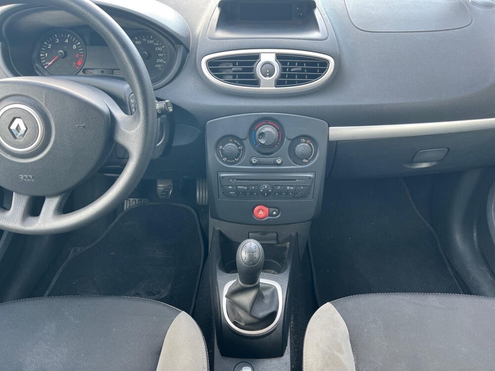 Clio III 1.2 16V 75 Aliz&eacute; 2012 occasion 83190 Ollioules