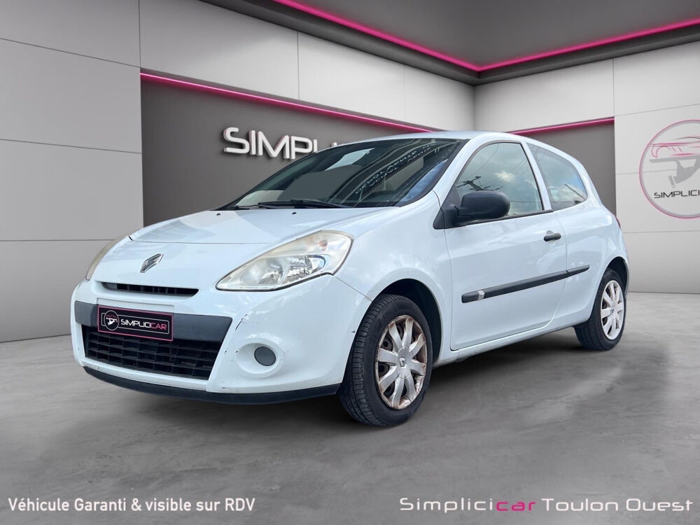 Clio III 1.2 16V 75 Aliz&eacute; 2012 occasion 83190 Ollioules