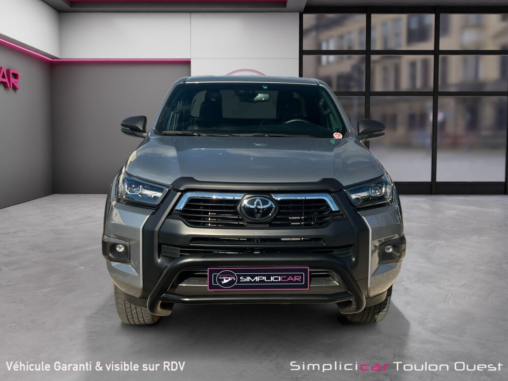 Hilux HILUX X-TRA CAB 4WD 2.8L 204 D-4D BVA INVINCIBLE 2025 occasion 83190 Ollioules