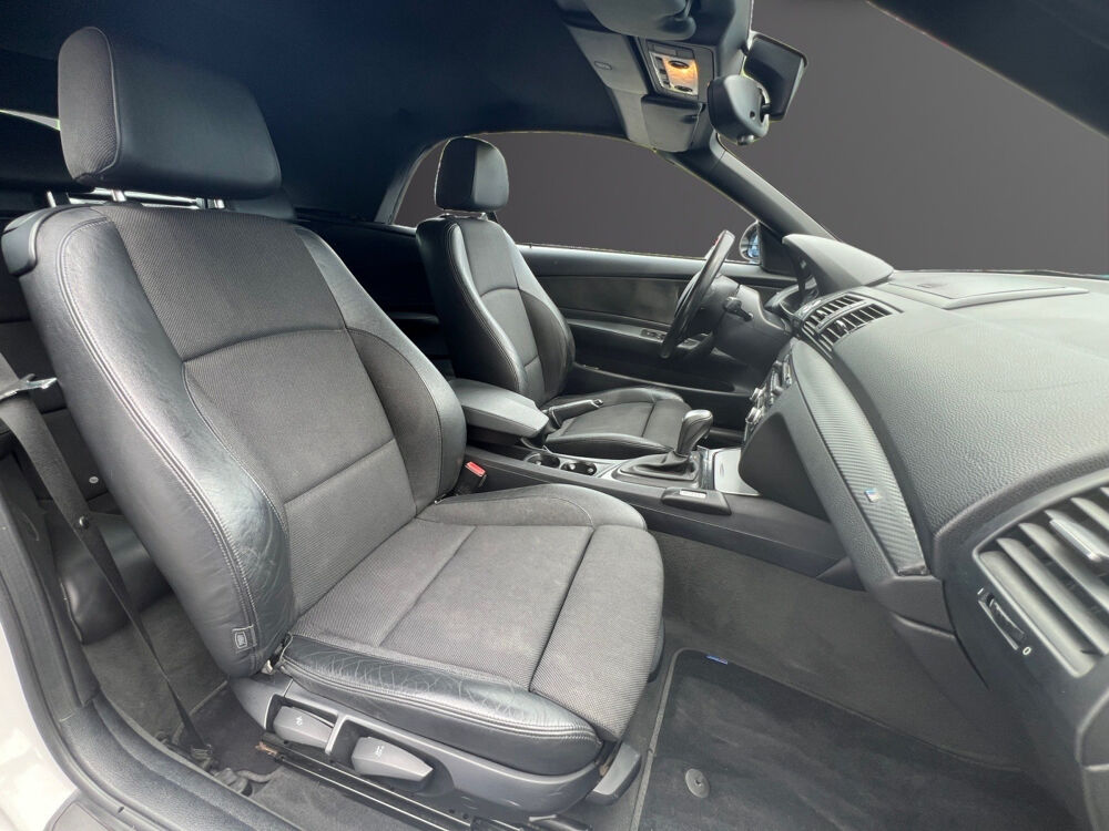 S&eacute;rie 1 125i 218 ch Sport Design A 2009 occasion 83190 Ollioules