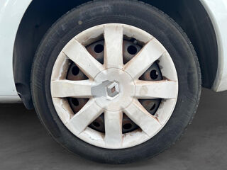 Clio III 1.2 16V 75 Aliz&eacute; 2012 occasion 83190 Ollioules