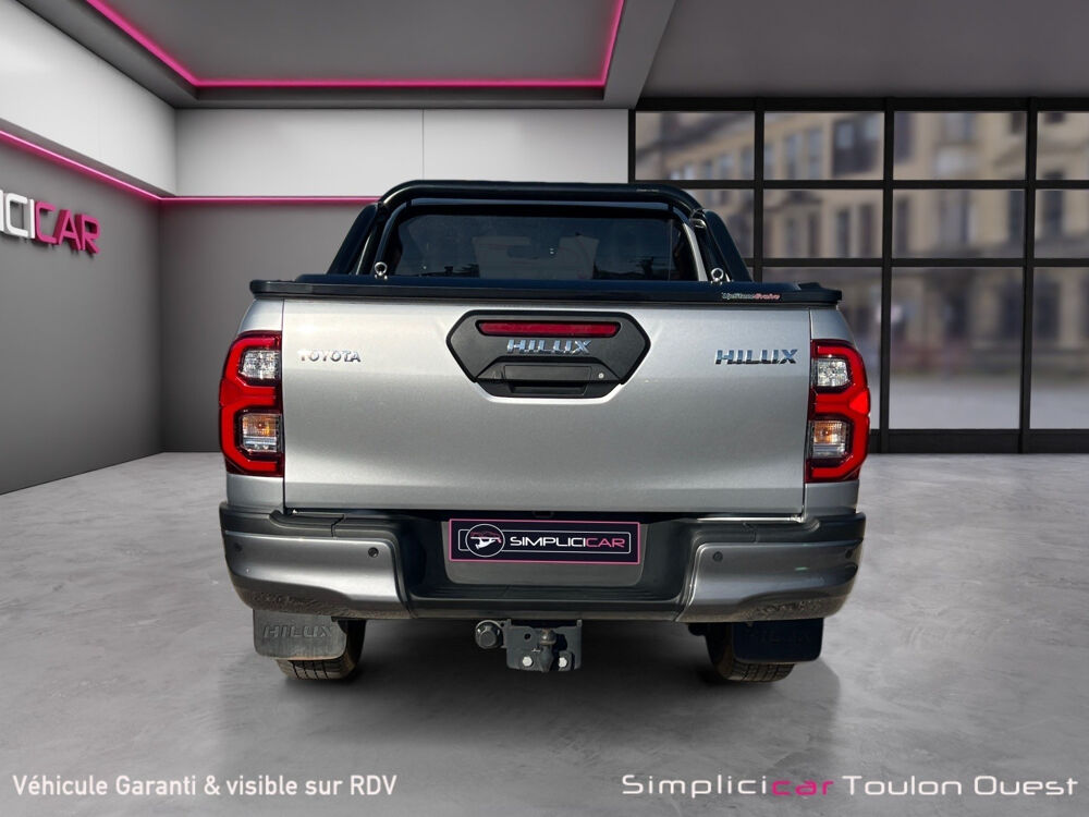 Hilux HILUX X-TRA CAB 4WD 2.8L 204 D-4D BVA INVINCIBLE 2025 occasion 83190 Ollioules