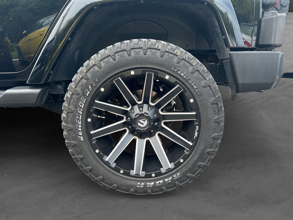Wrangler 2.8 CRD 200 Unlimited S&eacute;rie Sp&eacute;ciale 70&egrave;me Annivers 2011 occasion 83190 Ollioules