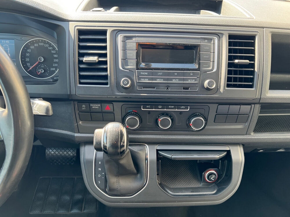 MULTIVAN Multivan 2.0 TDI 150 DSG7 Trendline 2018 occasion 83190 Ollioules