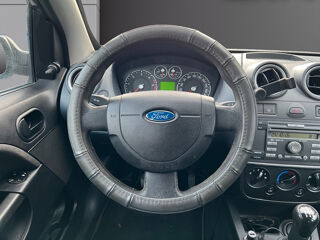 Fiesta 1.4 TDCi 68 Ambiente 2008 occasion 83190 Ollioules