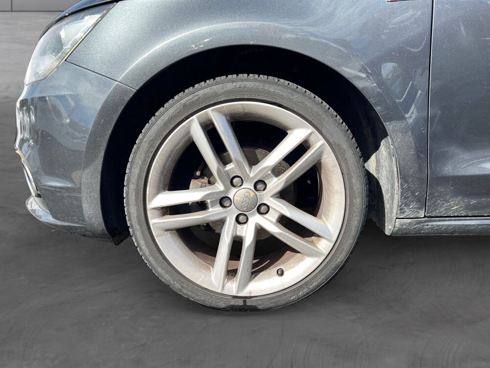 A1 1.6 TDI 90 S line S tronic 2014 occasion 83190 Ollioules