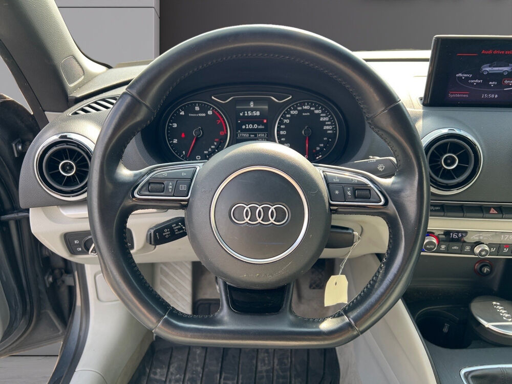 A3 Cabriolet 1.4 TFSI COD 150 S line 2015 occasion 83190 Ollioules