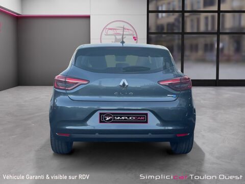 Clio V Clio E-Tech 140 - 21 Business 2020 occasion 83190 Ollioules