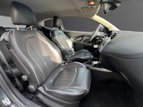 Mito MiTo 1.4 TB MultiAir Start & Stop 135 Distinctive 2010 occasion 83190 Ollioules