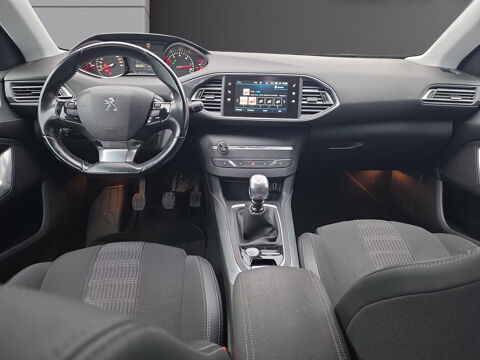 308 SW 1.5 BlueHDi 130ch S&S BVM6 Allure 2018 occasion 56450 Theix-Noyalo