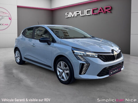 Annonce voiture Renault Clio IV 17480 €