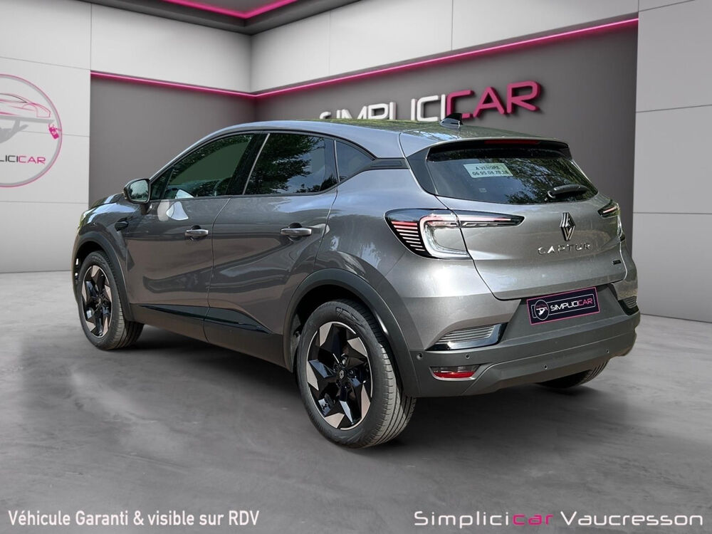 Captur captur E-tech full hybrid 160 techno 2026 occasion 92420 Vaucresson