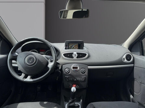 Clio III 1.2 16V 75 eco2 TomTom Live 2012 occasion 92420 Vaucresson
