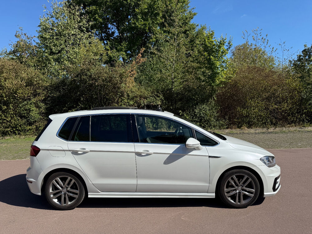 Golf Sportsvan 1.4 TSI 125 BMT DSG7 R-Line 2016 occasion 92420 Vaucresson