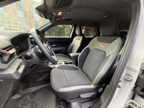 Duster 1.6 HYBRID 140 ch EXTREME PLUS 2024 occasion 92420 Vaucresson