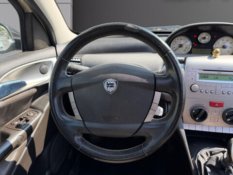 Ypsilon 1.4 8v 77 Platino 2007 occasion 92420 Vaucresson