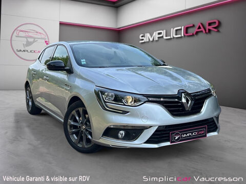 Annonce voiture Renault Megane IV 12980 €