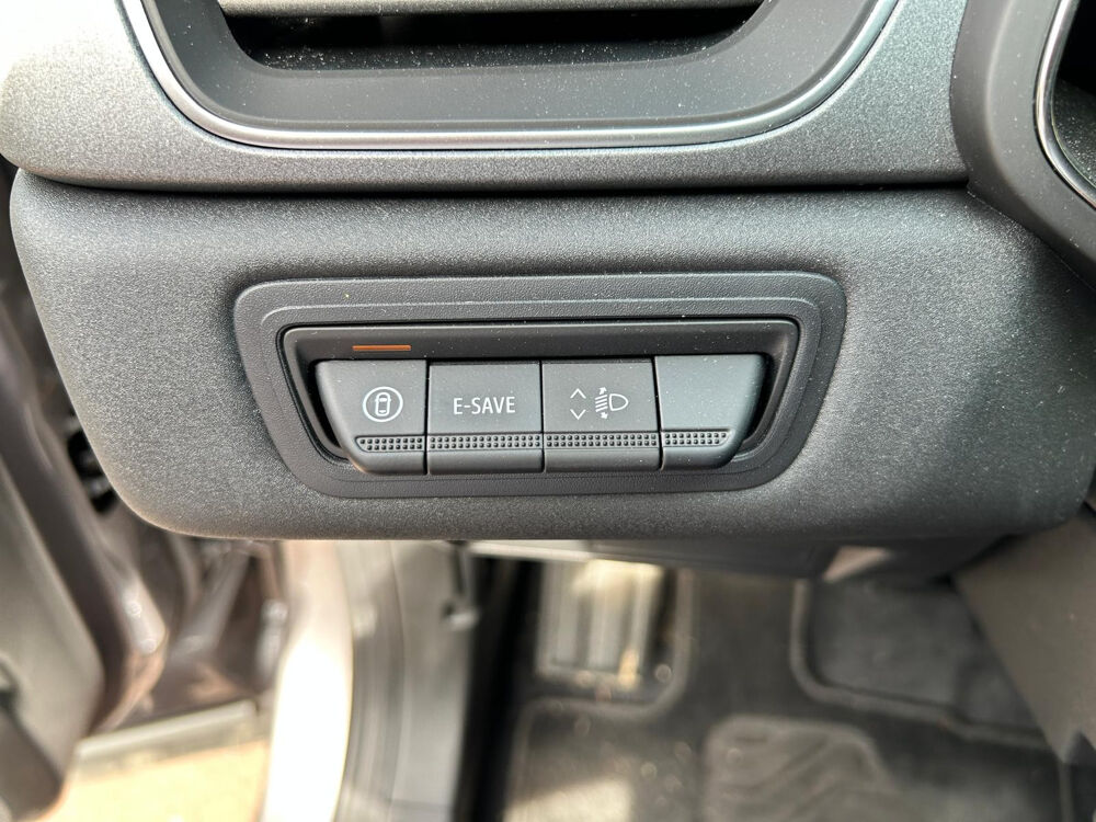 Captur captur E-tech full hybrid 160 techno 2026 occasion 92420 Vaucresson